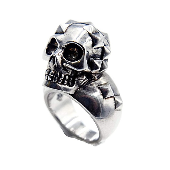 Alexander McQueen Jewelry - Alexander McQueen Studded Skull Statement Ring Alexander McQueen Jewelry - Alexander McQueen Studded Skull Statement Ring